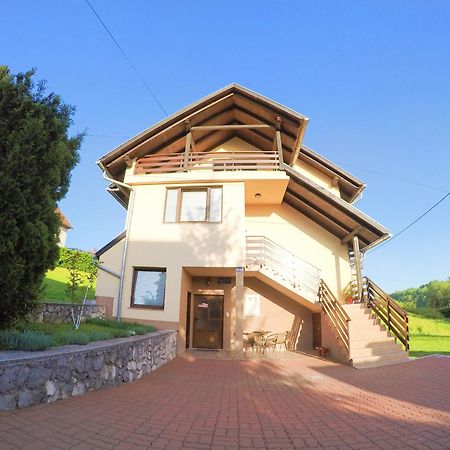 Apartment Ante Слуни Экстерьер фото