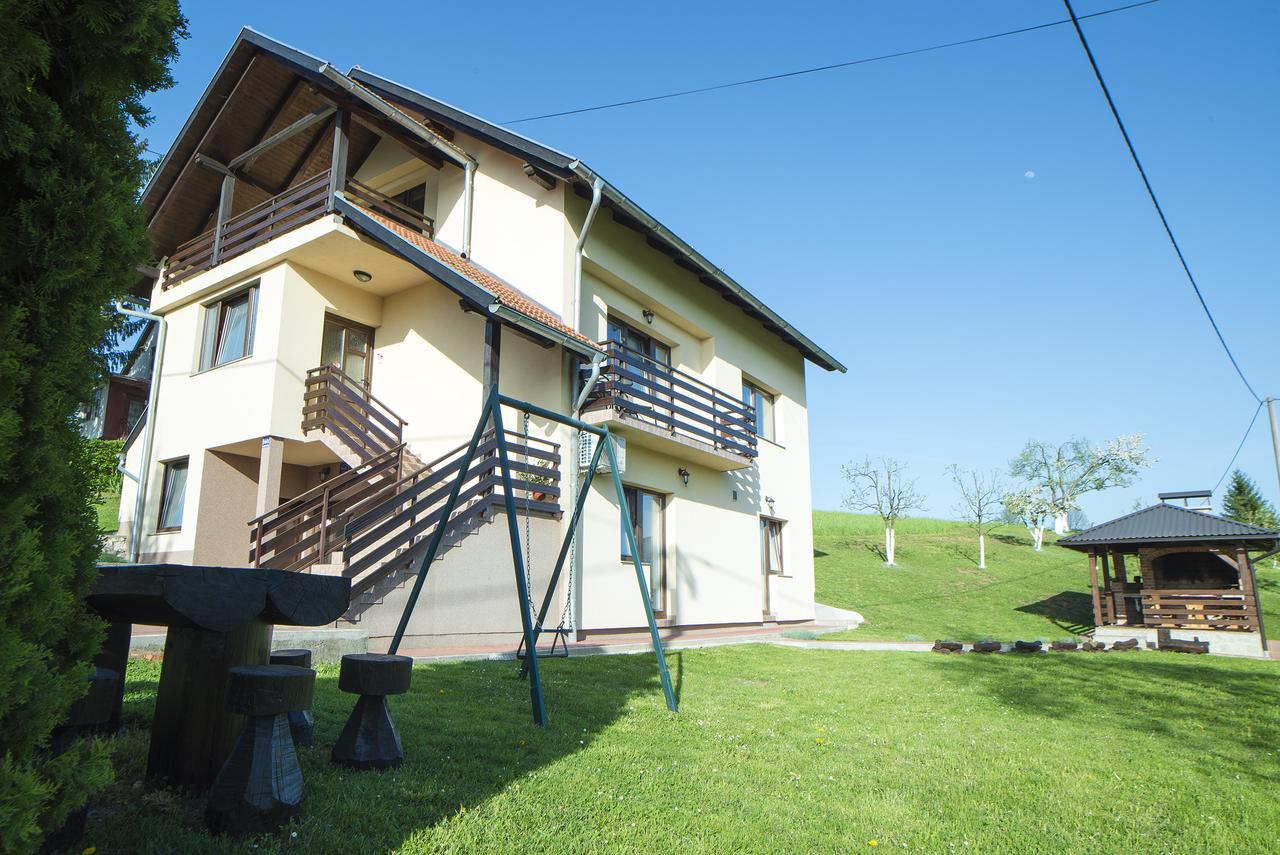 Apartment Ante Слуни Экстерьер фото